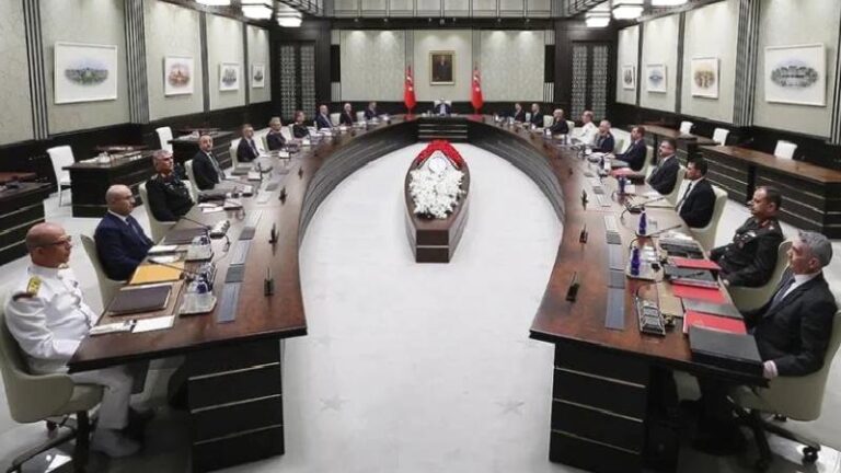 Nefes yazarı Öztürk: MGK’nın yapısında önemli değişiklikler yapıldı, işte kurulan yeni birimler…