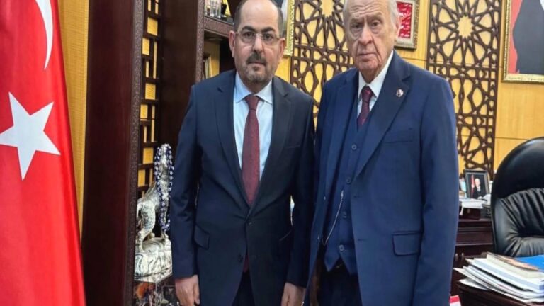 Suriye Türkmen Meclisi Başkanlığına seçilen Abdurrahman Mustafa’ya Bahçeli’den tebrik telefonu