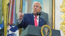 Trump: İran anlaşma yapmak için yalvarıyor