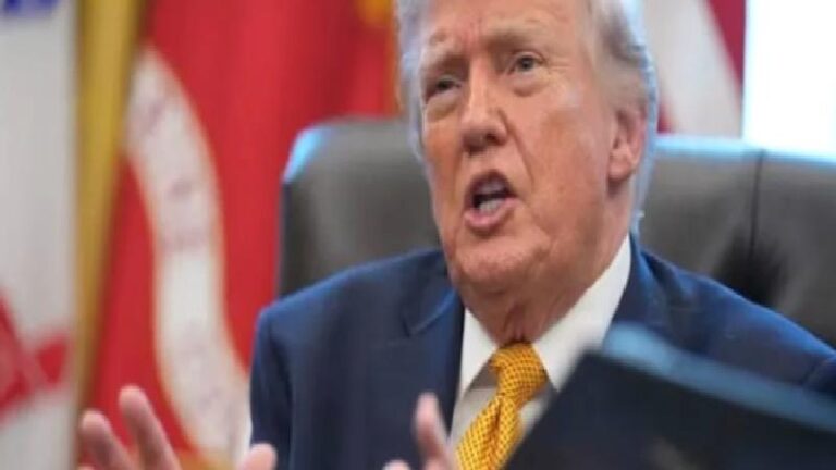 Trump önce “İran’la görüşmeler sürüyor” dedi; sonra tehdidini yineledi: Anlaşmaya varılmazsa daha önce vurmadığımız noktaları vuracağız!