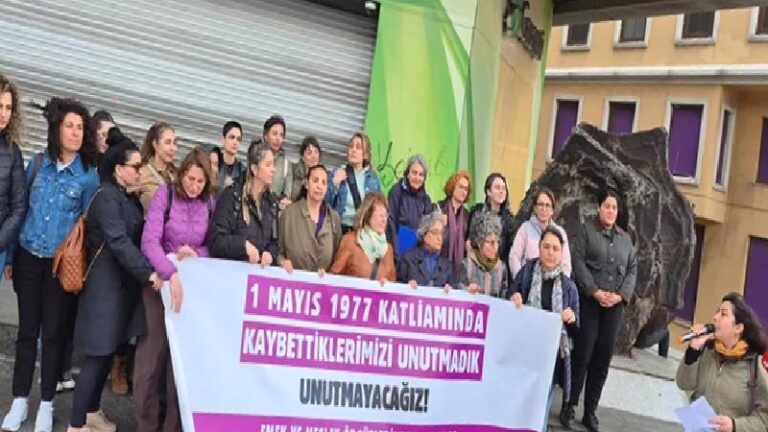 77 kanlı 1 Mayıs’ında Taksim’de yaşamını yitiren kadınlar anıldı