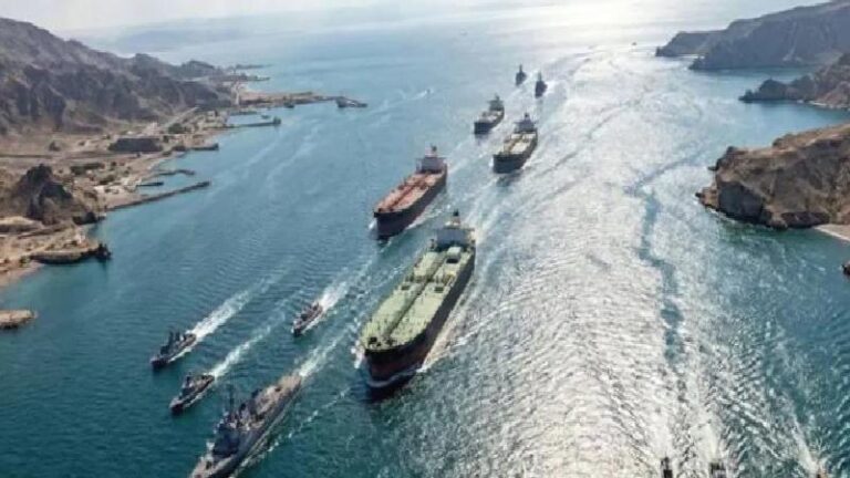 ABD, ablukanın başlayacağı saati duyurdu: İran limanlarına giriş çıkış yapan gemilere uygulanacak
