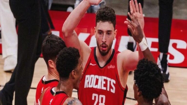 Alperen Şengünlü Houston Rockets, Lakers serisinde ilk galibiyetini aldı