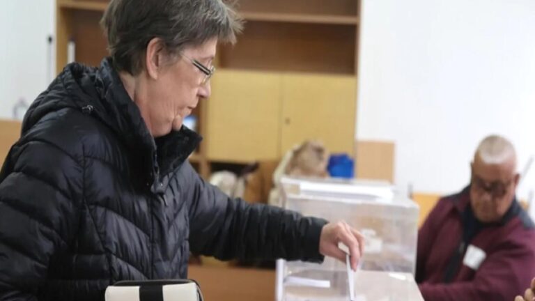 Bulgaristan son 5 yılda 8’inci seçim için sandık başında