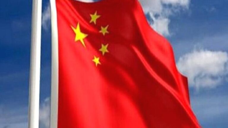 ‘Çin yeni yapay ada inşa ediyor’ iddiası