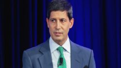 Demokratlardan Fed adayı Warsh için “süreci durdurun” talebi