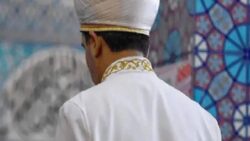 Diyanet’ten “eskort” iddiasına ilişkin açıklama: İnsanın olduğu yerde birtakım hatalar olabilir
