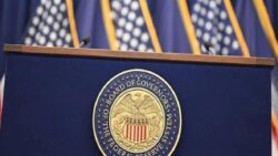 Fed Bej Kitabı: Ekonomik faaliyetler “hafif ila ılımlı” arttı