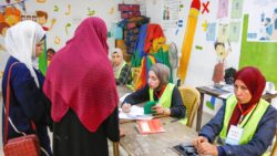 Filistinliler, Gazze Savaşı’ndan bu yana ilk kez yerel seçim için sandık başında