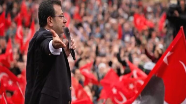İmamoğlu’ndan çağrı: Bugün ihtiyacımız olan, ayrışma değil birliktir, Türkiye’nin geleceği için topyekûn olarak milletin ve milleti temsil edecek siyasetin harekete geçmesi gerekiyor