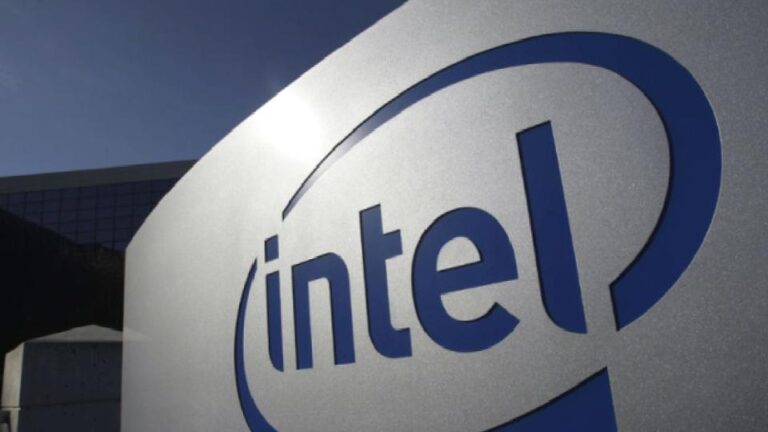 Intel’in geliri ilk çeyrekte yüzde 7 arttı