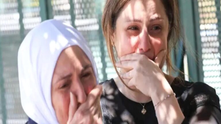 İran: ‘Lübnan’a saldırılar ateşkesi ihlal ediyor, elimiz tetikte’