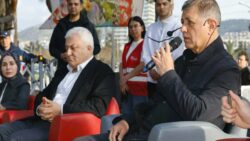 İzmir’de ‘Meslek Fabrikası’ nöbeti 7. gününde: Tugay’dan “Direnç noktaları oluşturmalıyız” çağrısı