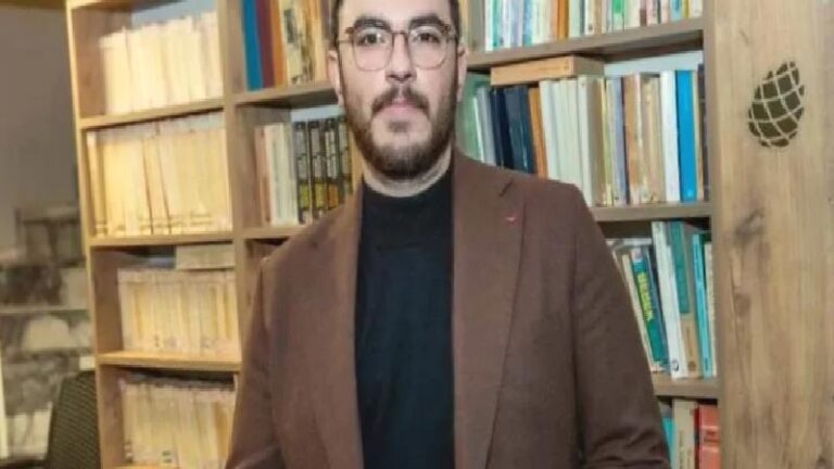 Mahkemeden gazeteci İsmail Arı hakkında tutukluluğa devam kararı