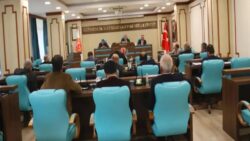 Seçimde hem AKP hem MHP aday çıkardı; başkan MHP’li, başkan yardımcısı CHP’li isim oldu