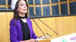 Tülay Hatimoğulları: Gazetecilik, halkın haber alma hakkını savunma mücadelesidir