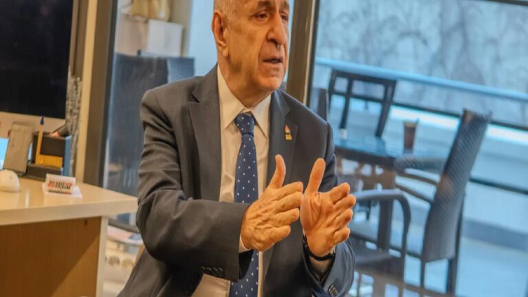 Ümit Özdağ: Türkiye’de terörün zirveye çıktığı dönemde bile ortaokulda kan dökülmemişti