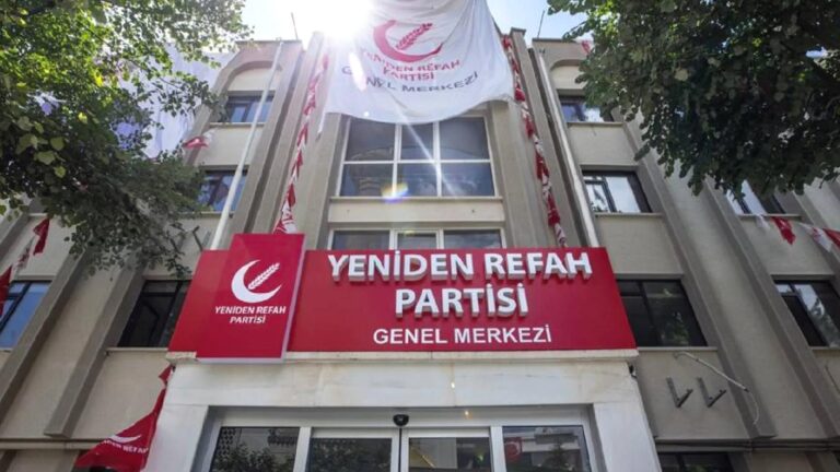 Yeniden Refah Partisi, AKP’ye geçeceği iddia edilen belediye başkanının 2025’te ihraç edildiğini duyurdu