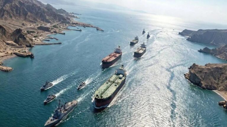 ABD ordusu, Hürmüz Boğazı’nda mahsur kalan bazı gemilerin geçişlerine destek vermeye başlayacak