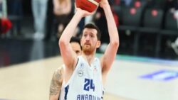 Anadolu Efes Mersin’de son anda kazandı!