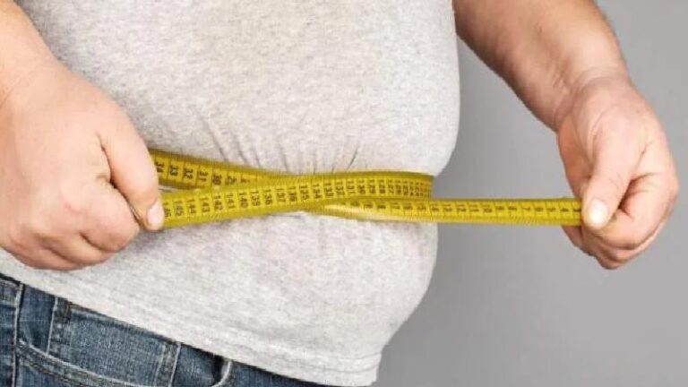 Araştırma: Uzun çalışma saatleri obezite riskini artırıyor