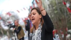 Burcu Köksal’ın AKP’ye katılmasına Afyonlulardan tepki: Keşke Silivri’de yatsaydı, hakkımızı helal etmiyoruz