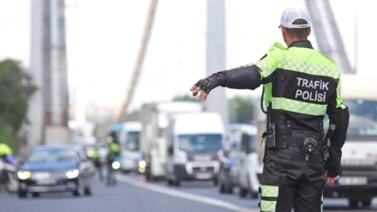 CHP, “bütçe hedeflerini aşan trafik cezalarını” Meclis’e taşıdı: “Caydırıcılık ve gelir elde etme amacı arasındaki dengenin bozulduğu” eleştirisi