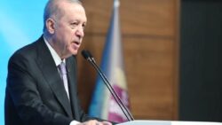Erdoğan: Yargı yetkisinin kullanımına hukuk dışı müdahale hoş karşılanamaz; Türk milletinin iyi bir anayasa özlemi halen dinmemiştir