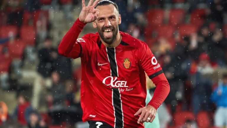 Fenerbahçe’de seçim öncesi Vedat Muriqi iddiası! Anlaşma sağlandı