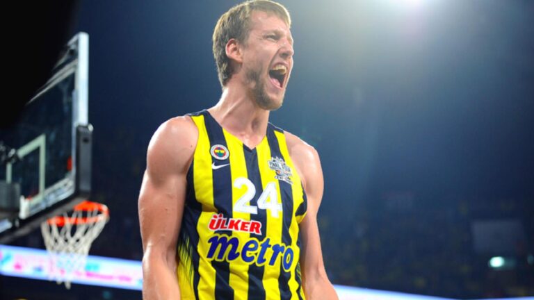 Fenerbahçe’nin efsane ismi Jan Vesely flaş karar! Sene sonu….