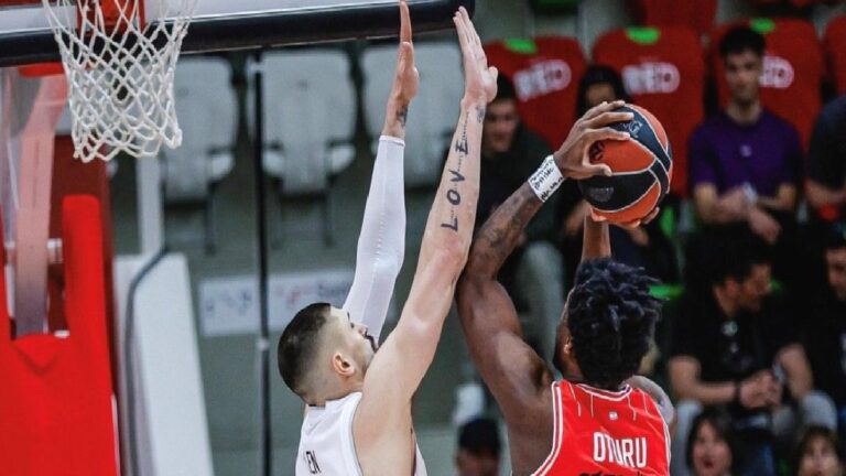 Hapoel üçüncü çeyrek performansıyla seriyi uzattı!