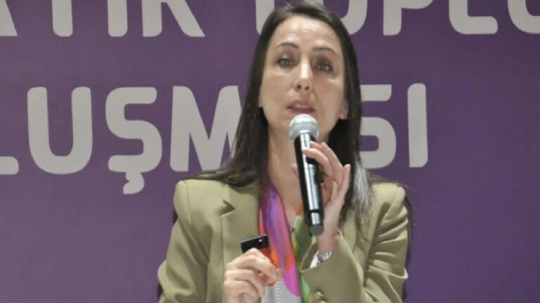 Hatimoğulları: Barışı tıpkı bir iğne oyası gibi ilmek ilmek, küçük küçük ve büyük bir sabırla işleyeceğiz