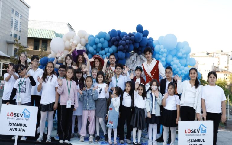 LÖSEV’in Uluslararası Lösemili Çocuklar Haftası’nda çocuklar Bursa ve İstanbul’da buluştu