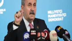 Mustafa Destici: Türkiye Cumhuriyeti, terörle mücadelesini eli kanlı bir terör aparatına ihtiyaç duymadan yürütme kudretine sahiptir