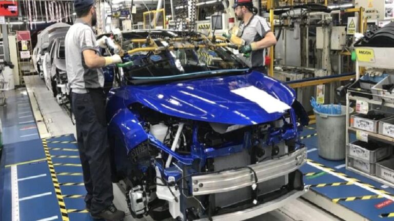 Nisan’da Türkiye’de en çok satılan otomobiller