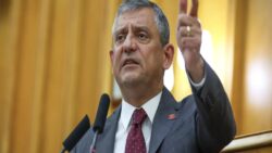Özgür Özel: Ne kadar kötülük görsek de direnmeye, mücadele etmeye ama çalışmaya devam edeceğiz
