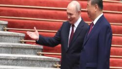 Rus lider Putin ve Çin lideri Şi Cinping, Pekin’de görüştü: “Çok kutuplu dünya” vurgusu