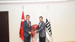 TÜİK’te devir teslim: Çetinkaya görevi Arabacı’ya devrederken koltuk olmaması dikkat çekti