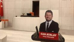 Tutukluluğunun üçüncü yılında TİP’ten Numan Kurtulmuş’a çağrı: Can Atalay’ın Hatay halkıyla buluşmasının önünde tek bir imza kaldı