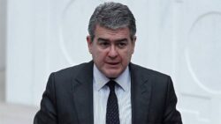 CHP’de 9 milletvekilinin disipline sevki Süheyl Batum kararını hatırlattı: Bu hüküm TBMM üyelerine uygulanamaz