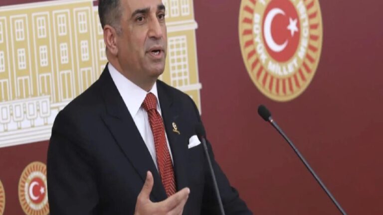 CHP’li Gürsel Erol, Kılıçdaroğlu’nun “kurultay” çıkışını değerlendirdi: Arkadaşları yanlış yönlendiriyor!