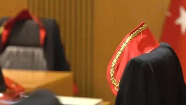 Cumhuriyet yazarı Pehlivan: Genç bir savcı jet hızıyla yükseldi, en kritik siyasi soruşturmaların yürütüleceği büroya atandı