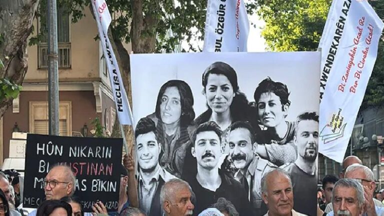 İran İstanbul Baskonsolosluğu önünde eylem: İdamlar durdurulsun, baskılar sona ersin!
