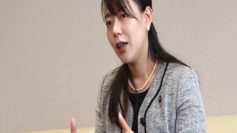 Japonya’da bir ilk: En genç kadın belediye başkanı 16 haftalık doğum iznine ayrılıyor