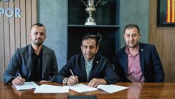 Kayserispor, İlhan Parlak ile sözleşme imzaladı!