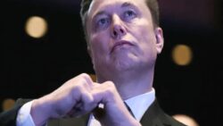 Kuzey İrlanda’daki ırkçı şiddeti Elon Musk mı kışkırttı?