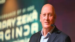 Süreyya Ciliv: Verimliliğin temelinde yapay zeka yer alacak