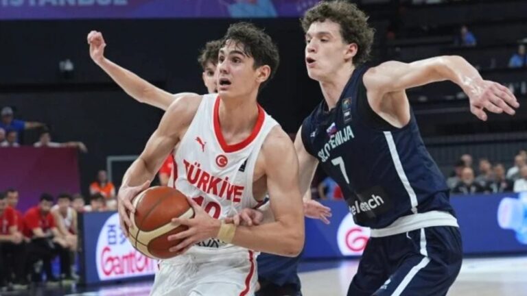 U17 Milli Takım’dan Slovenya’ya net galibiyet! 2’de 2…
