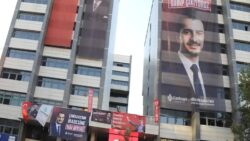 CHP’den Çankaya Belediyesi önünde protesto: Hüseyin Can Güner’in tek suçu ‘Yürünecekse yol Özgür Özel’le yürünür’ demesidir
