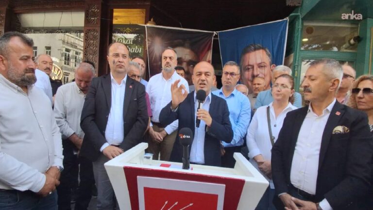 CHP’li Özgür Karabat’tan Tokat’ta görevden alınan il ve ilçe başkanlarına destek: Mesele Türkiye’de yeni bir otokratik rejim kurma meselesi